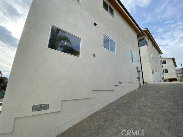 Building Photo - 1033 N Cummings St