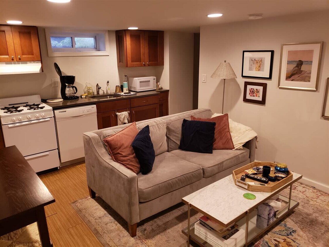 Foto principal - 256 10th St