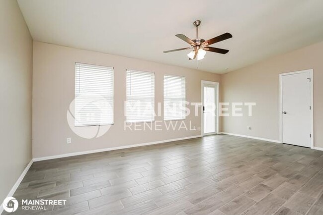 Foto del edificio - 1421 NE 18th Ave, CAPE CORAL, FL 33909