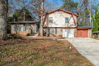 Building Photo - 1423 Cedar Heights Dr