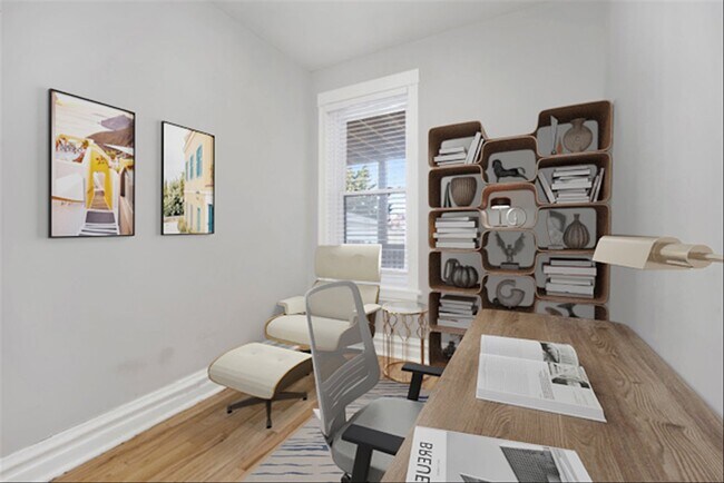 Building Photo - 2255 S Oakley Ave