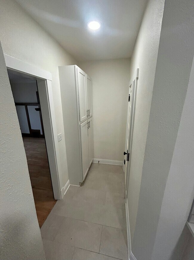 Foto del edificio - 3204 N Humboldt Blvd