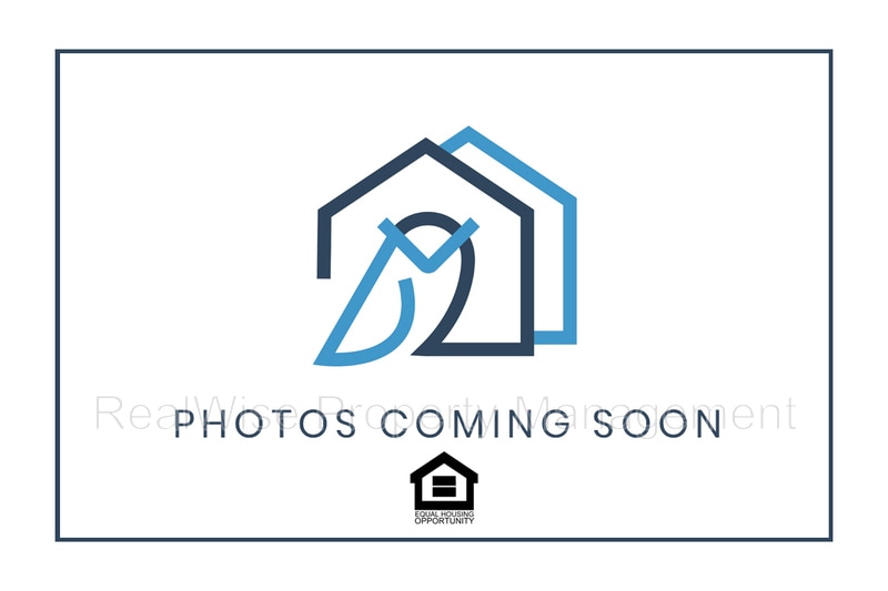 Building Photo - 1415 Bebeau Ln