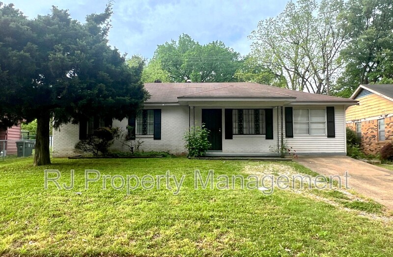 Photo - 609 Semple Ave