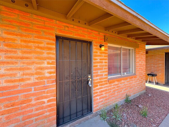 Foto del edificio - 1746 E Virginia Ave