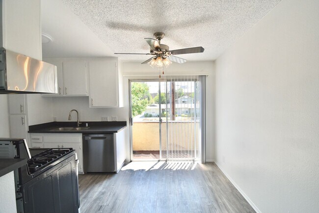 Foto del edificio - 7101 Haskell Ave