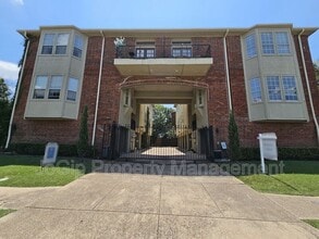 Building Photo - 4106 Newton Ave