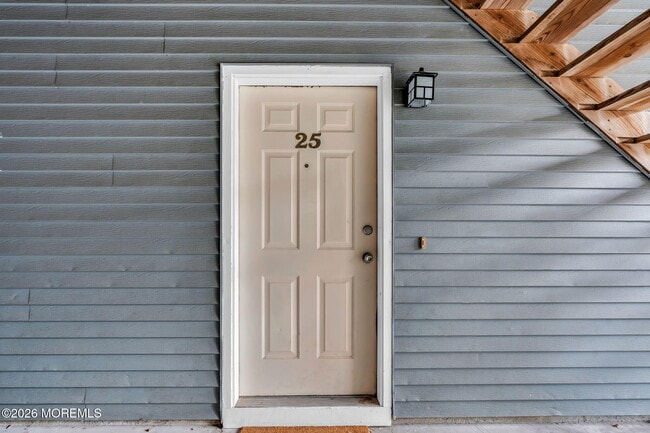 Building Photo - 25 Gait Ct