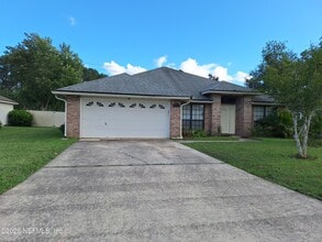 Building Photo - 513 White Jasmine Way