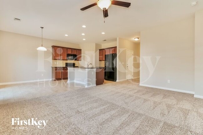 Building Photo - 3819 Sourwood Ct