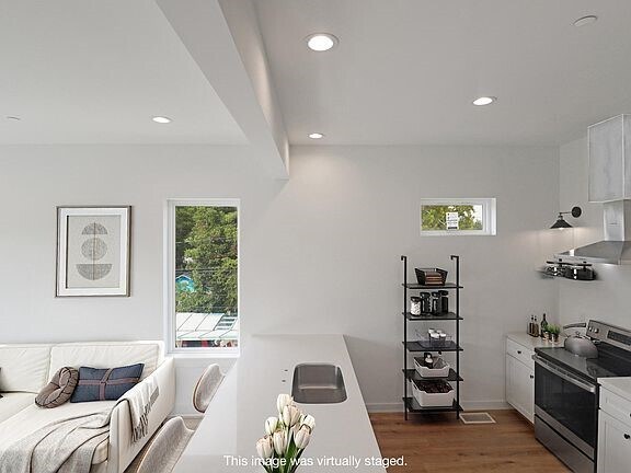 Foto del edificio - 3824 Fulton St