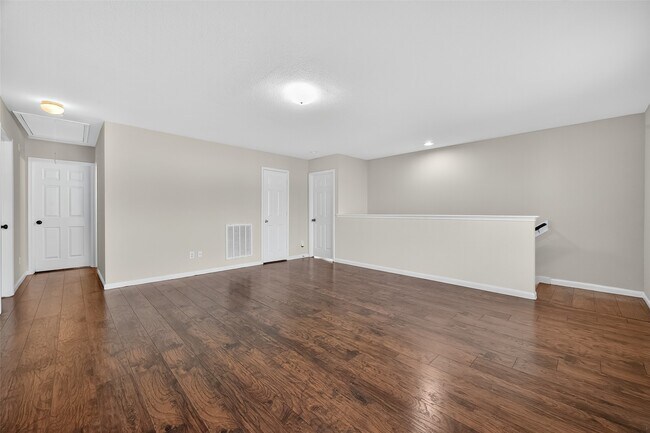 Foto del edificio - 21515 White Falls Ln