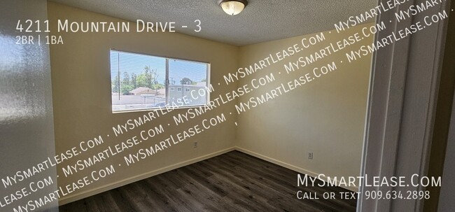 Building Photo - 4211 Mountain Dr