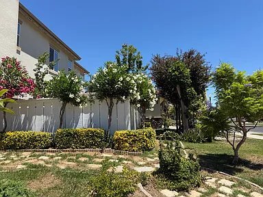 Foto del edificio - 1682 Prima Dr
