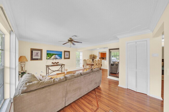 Building Photo - 1350 Riverside Cir