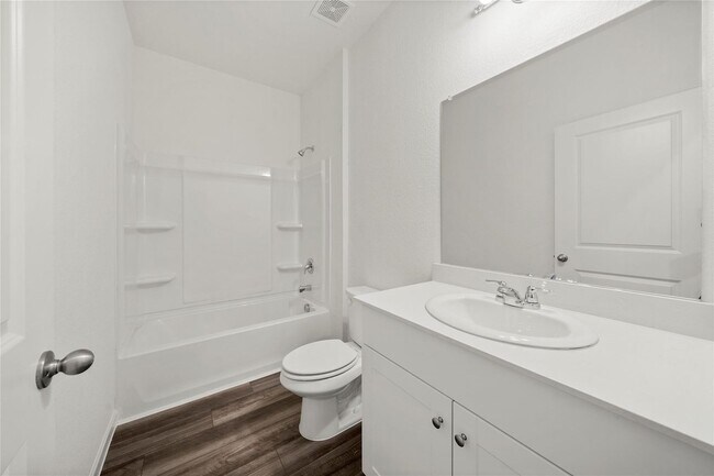 Foto del edificio - 4428 Marsh Hawk Dr