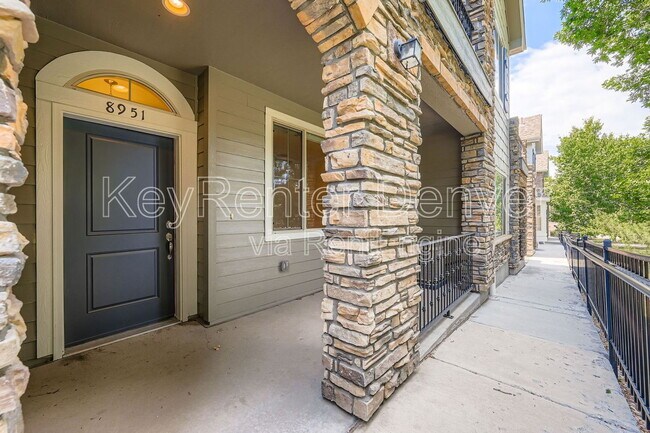 Foto del edificio - 8951 E Phillips Dr