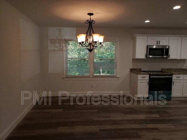Foto del edificio - 3653 Cedar St