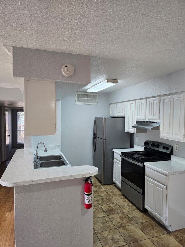 Foto del edificio - 4747 Allendale Rd