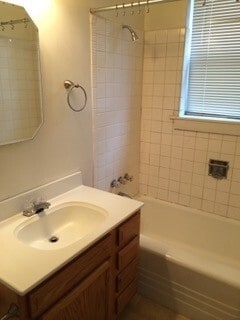 Building Photo - 324 S Highland Ave