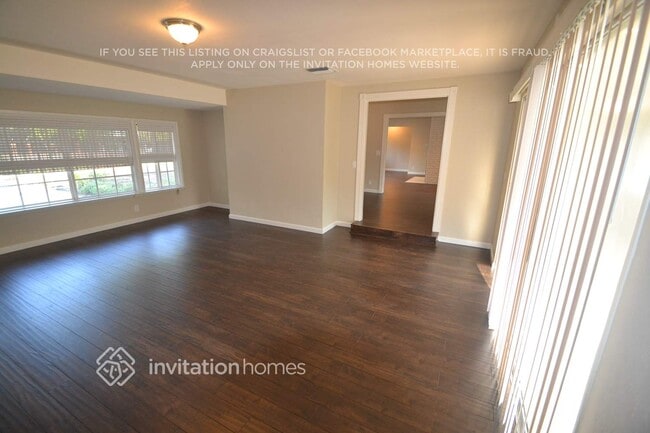 Foto del edificio - 17363 Saticoy St