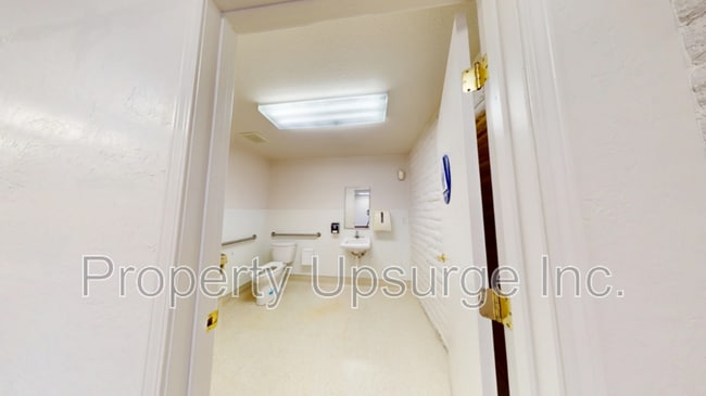 Building Photo - 4216 Shasta Dam Blvd