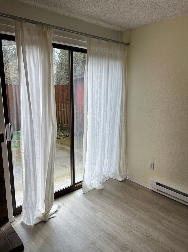 Foto del edificio - 15422 40th Ave S