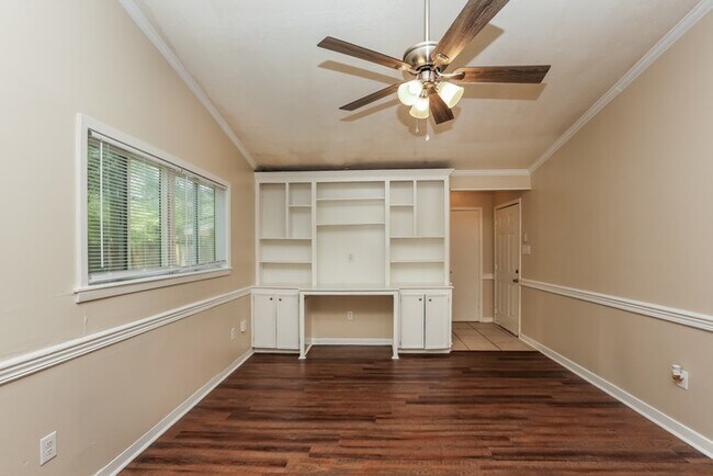 Building Photo - Beautiful Home in Jackson, MS!