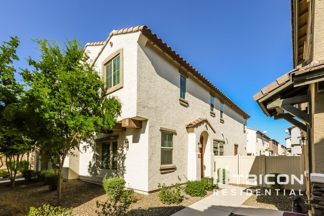 Building Photo - 12587 W Gentle Rain Rd