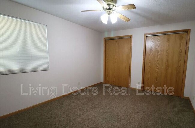 Foto del edificio - 6405 Whitewater Ln