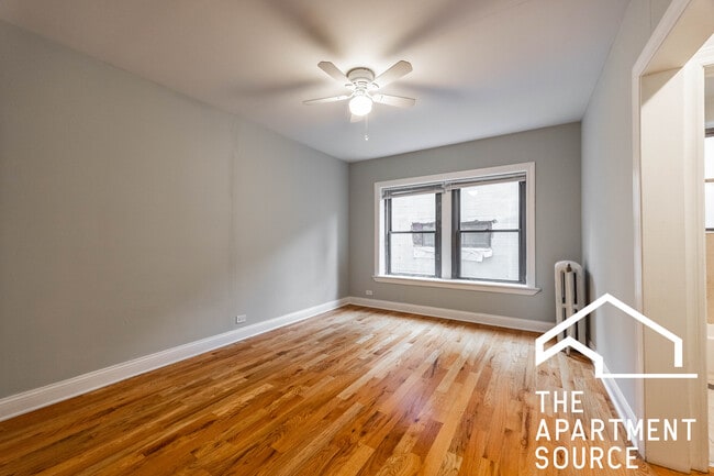 Building Photo - 1154 N Dearborn St