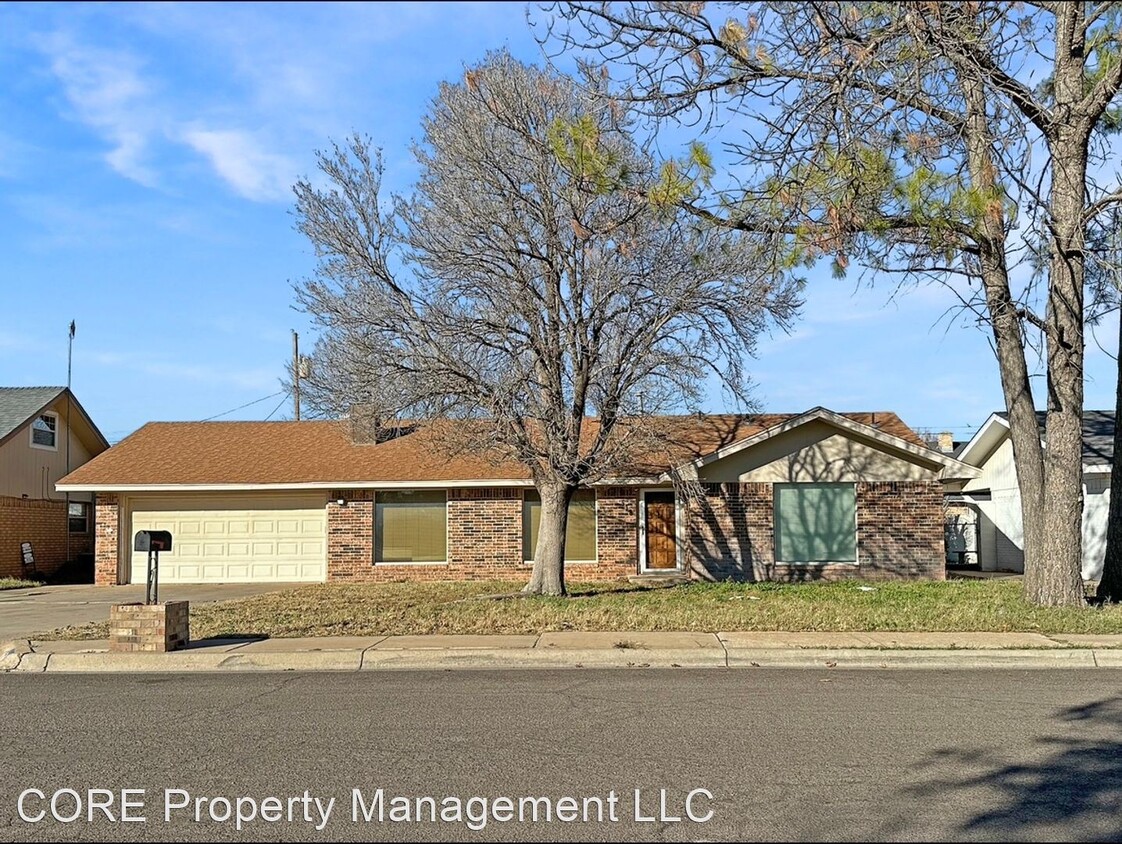 Primary Photo - 3 br, 2 bath House - 518 West Cochiti Avenue