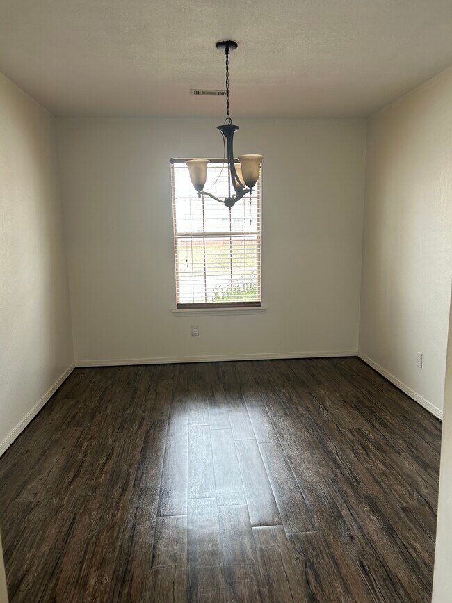 Photo - 5653 W Fountain St House