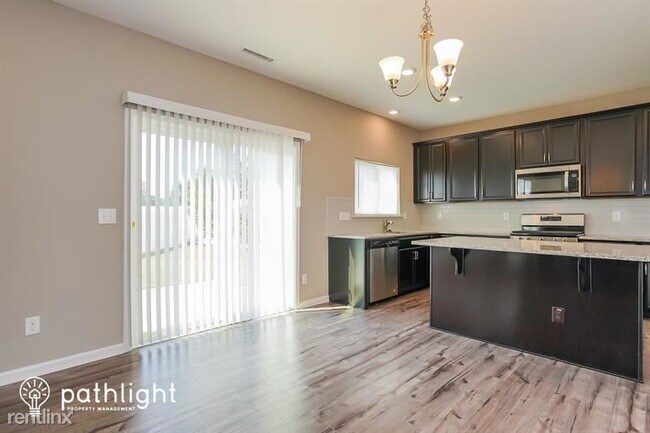 Building Photo - 3 br, 2 bath House - 958 Avondale Drive
