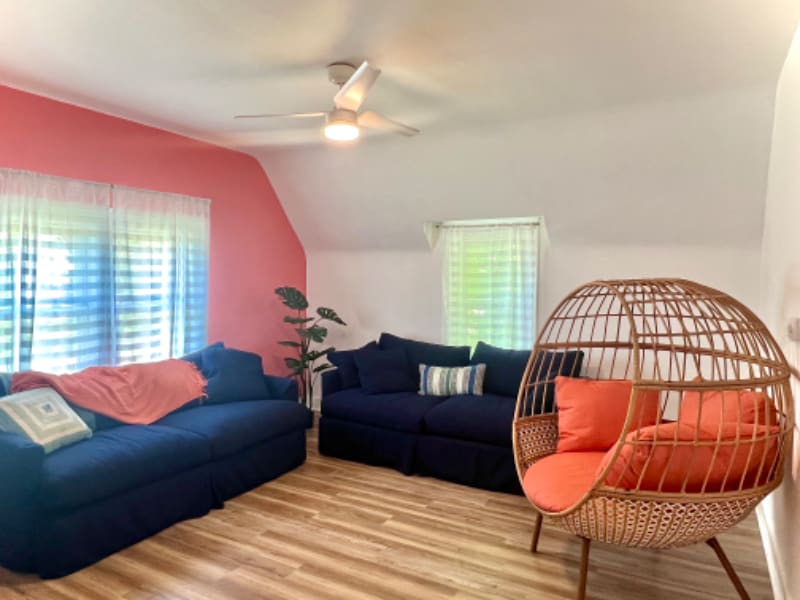 730 Phillips St Unit Upper, South Haven, MI 49090 Room for Rent in