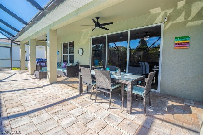 Foto del edificio - 23262 Marsh Landing Blvd