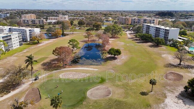 Foto del edificio - 3980 Ironwood Circle