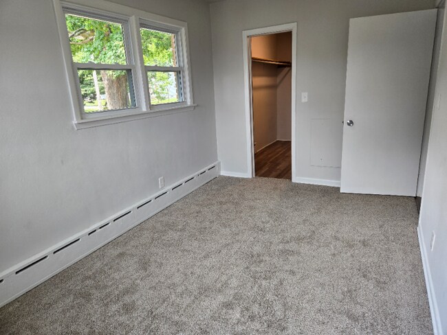Building Photo - 3518 57th St