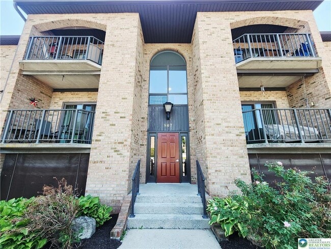 Building Photo - 867 Cold Spring Rd