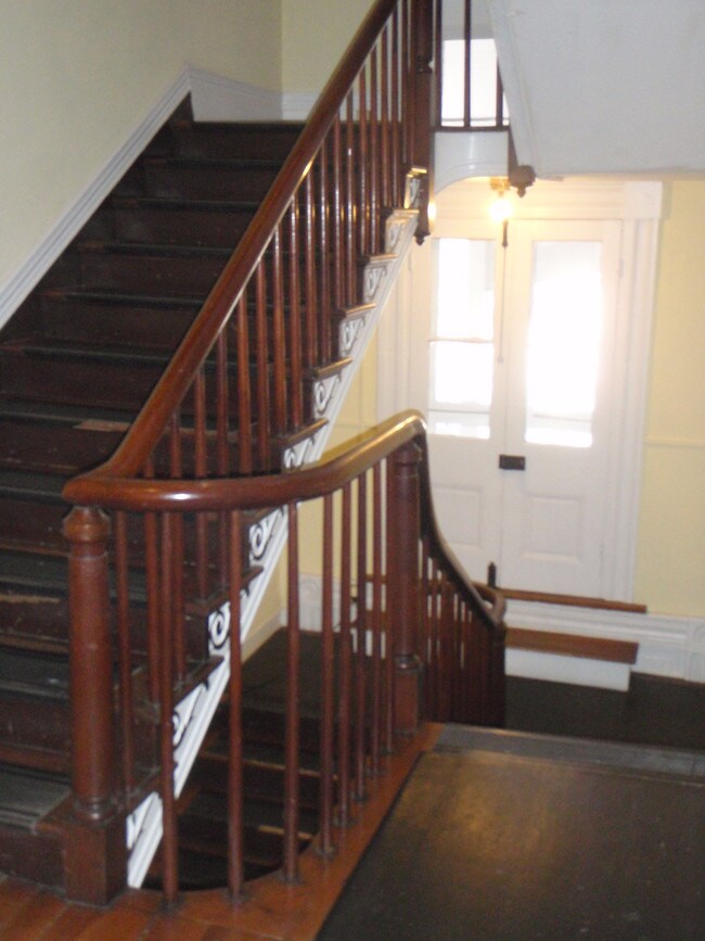 IMG_20180909_122542_redimensionado_20180910_115149590 - 117 S Church St