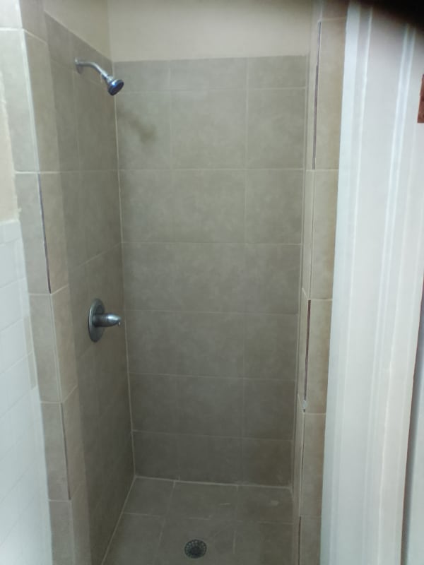 Building Photo - 119 W Nevada Ave