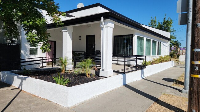 Foto del edificio - 1203 Buena Vista Ave