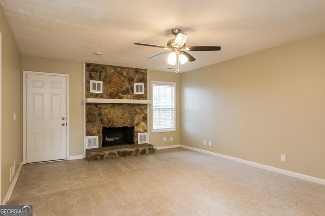 Foto del edificio - 1824 Merry Oak Rd SW
