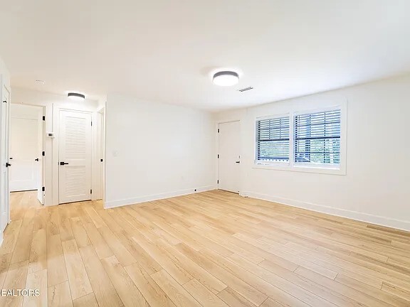 Building Photo - 502 Hayworth Dr