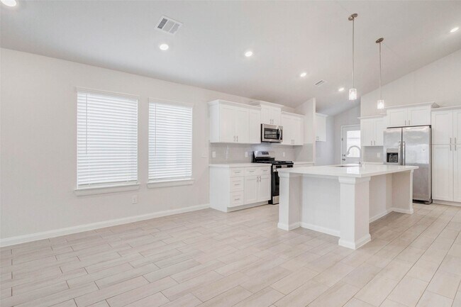 Foto del edificio - 21718 Cypress Maple Dr