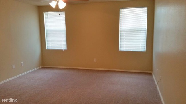 Building Photo - 1206 Wisdom Dr