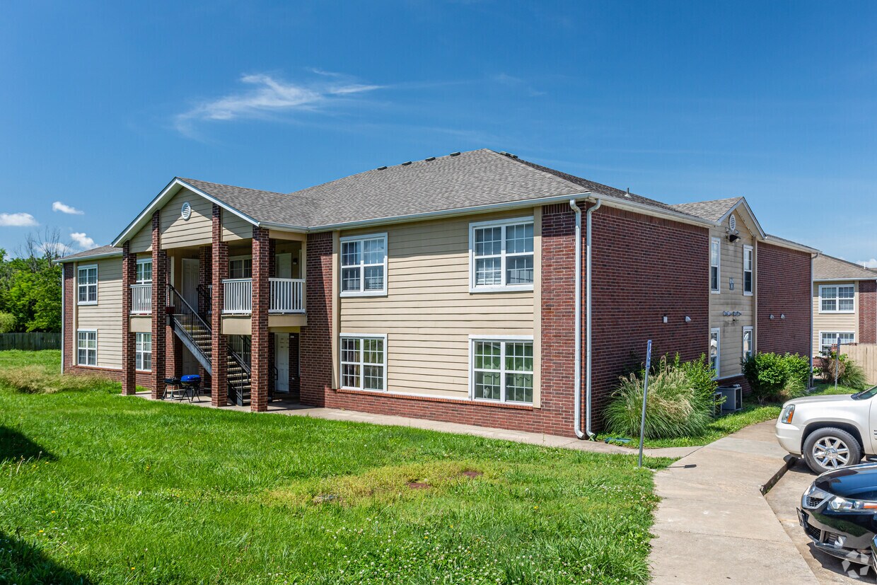 The Life at Shiloh Reserve Apartments 514 Butterfield Coach Rd