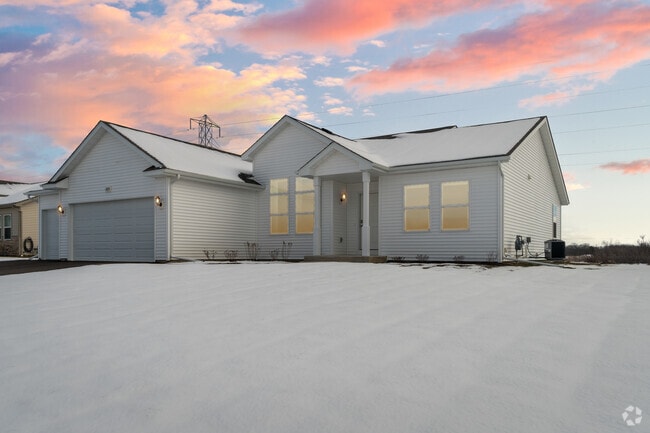Building Photo - 2655 Claremont Dr