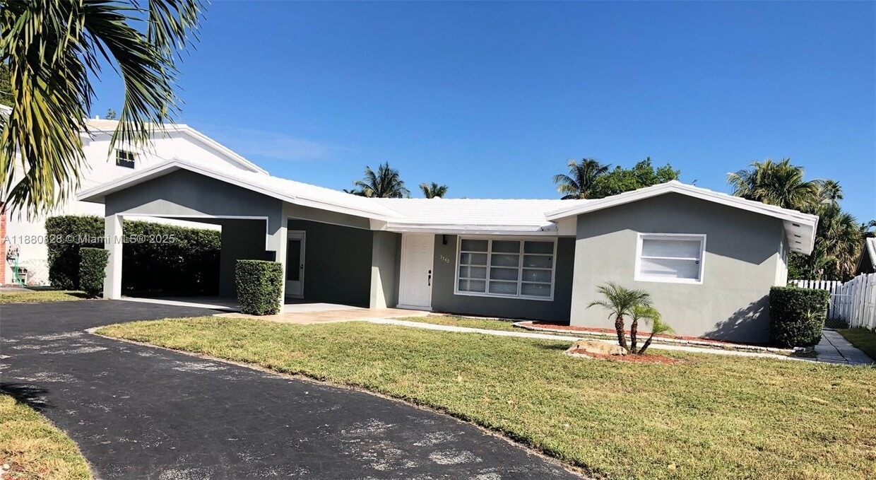 Foto principal - 3340 NE 17th Way