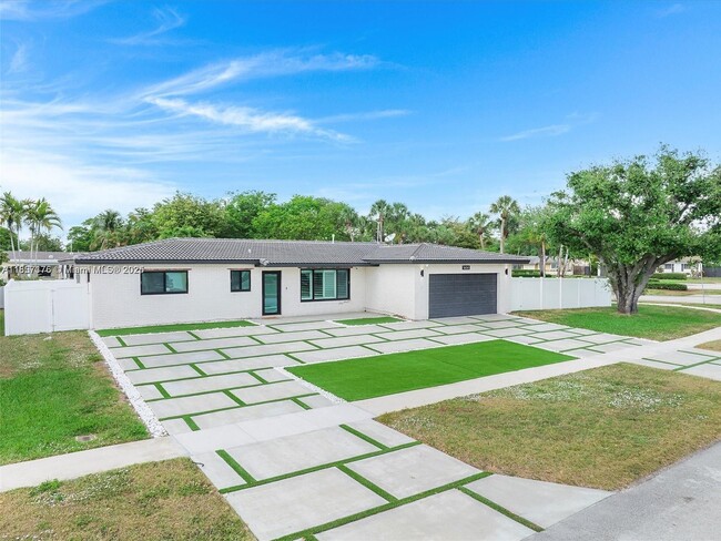 Foto del edificio - 1650 NW 114th Ave